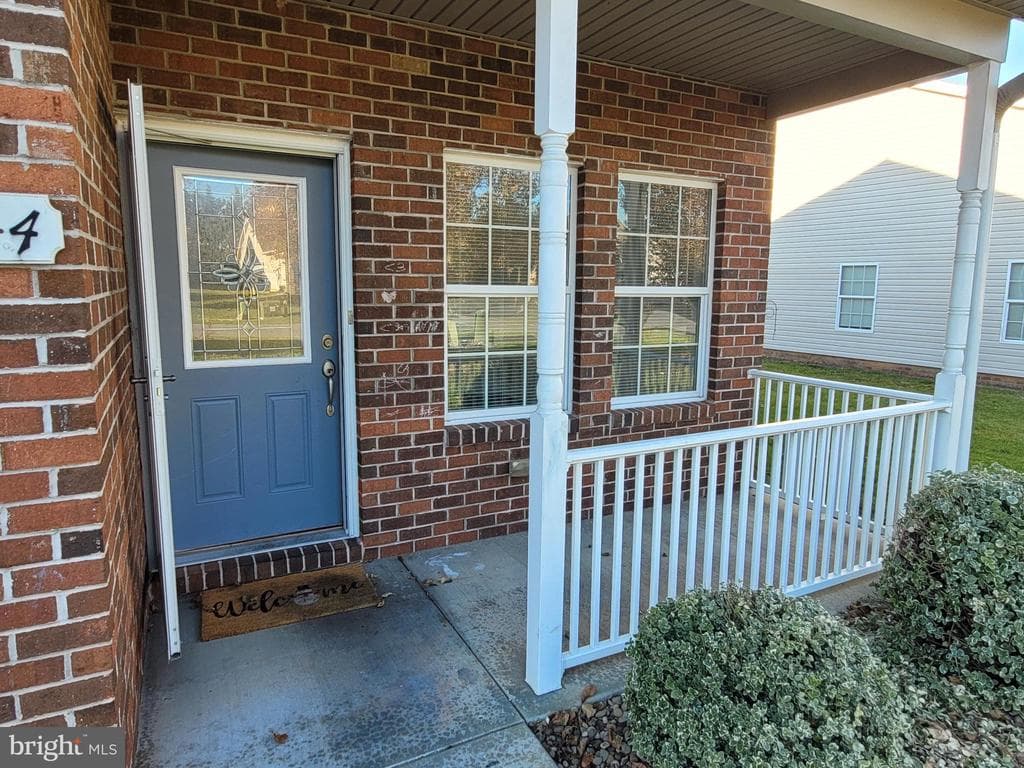 Property photo #2 for 18744 Mesa Terrace, Hagerstown, MD 21742