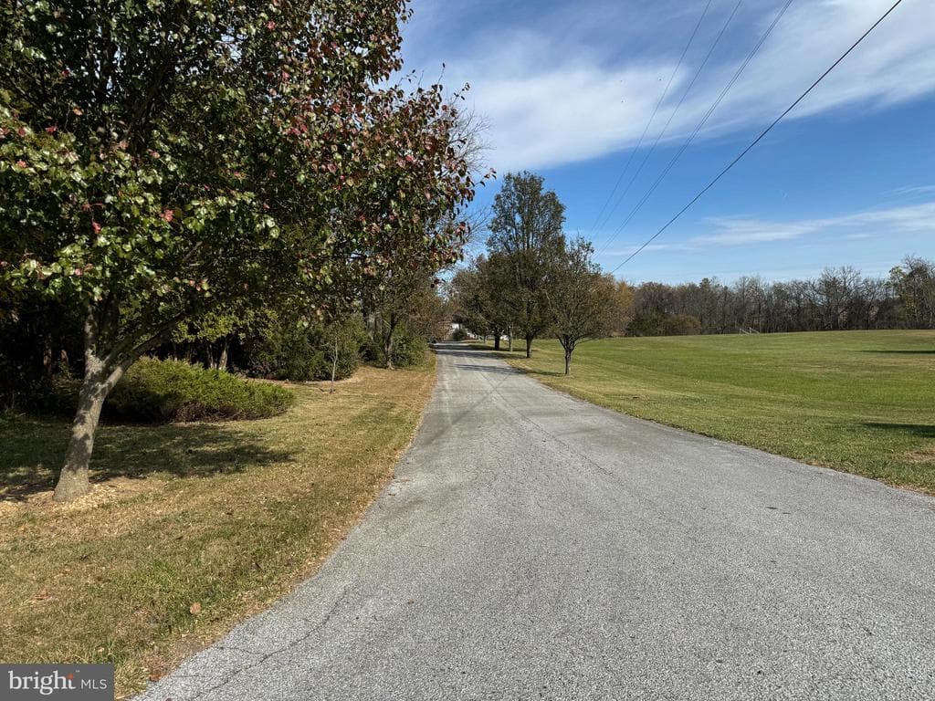 Property photo #5 for 240 Cavalry Field Rd, Gettysburg, PA 17325