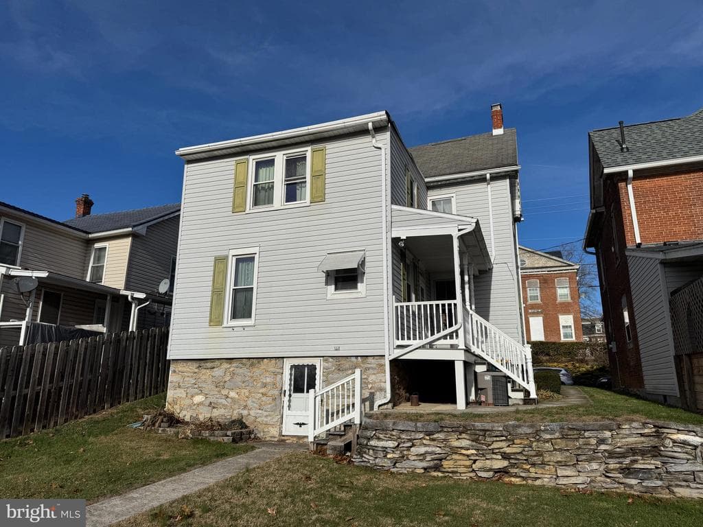 Property photo #6 for 208 W North Street, Waynesboro, PA 17268