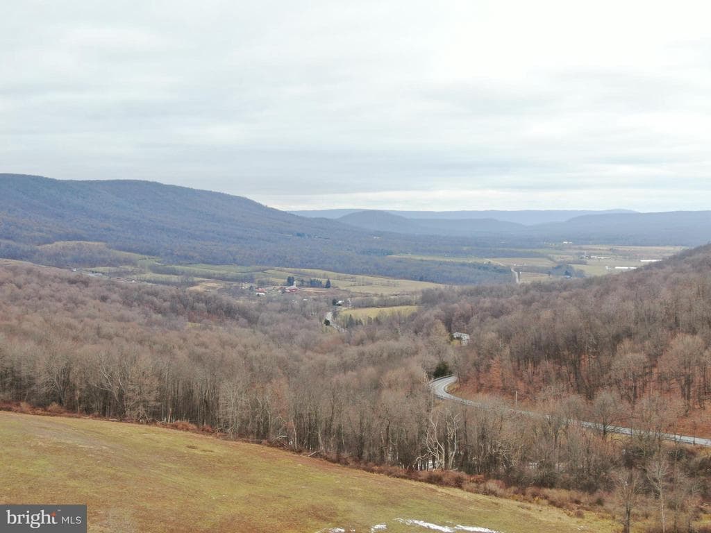 Property photo #3 for 5312 M and M Ln, Robertsdale, PA 16674