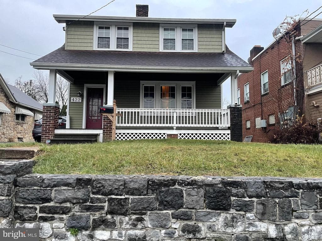 Property photo #1 for 422 Stanley Ave, Chambersburg, PA 17201